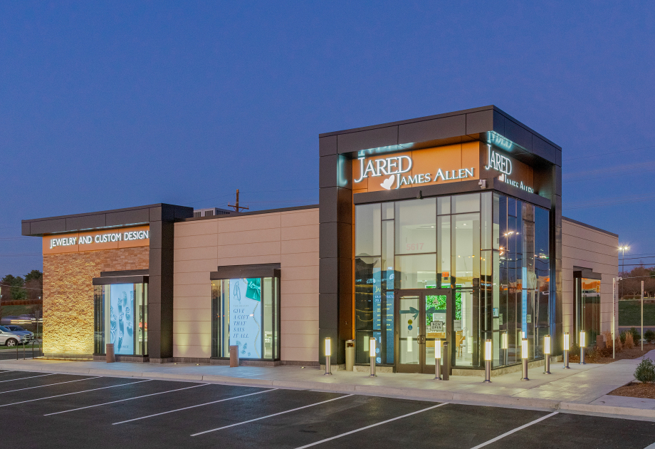 Outside View of Jared Jewelers
