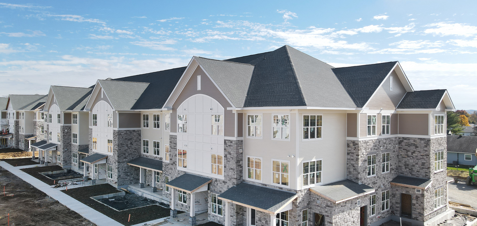 Crestwood Manor