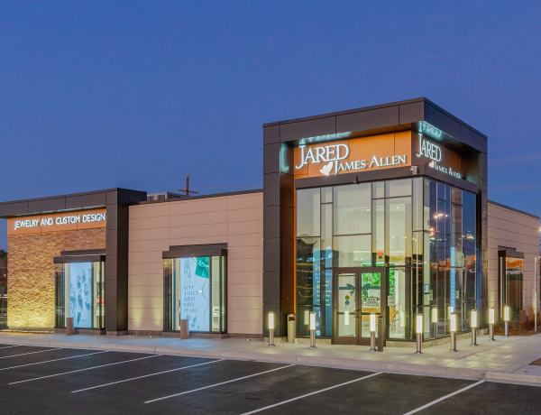 Outside View of Jared Jewelers